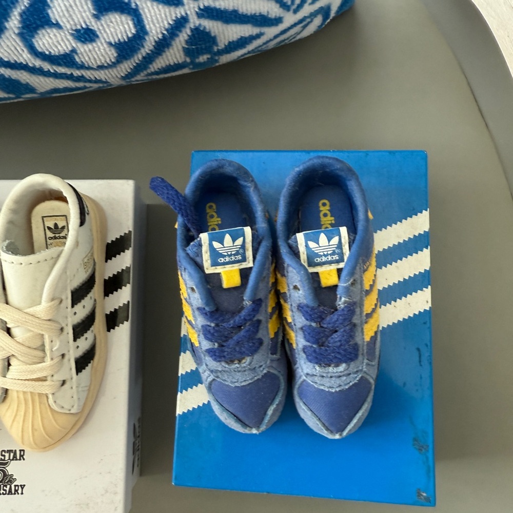2005 Adidas 35th Anniversary Superstar Mini Museum Trainers Rare Limited Edition